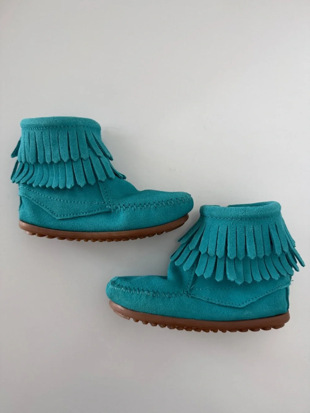 Minnetonka Double Fringe Side Zip Moccasin Boots for Kids Size 9